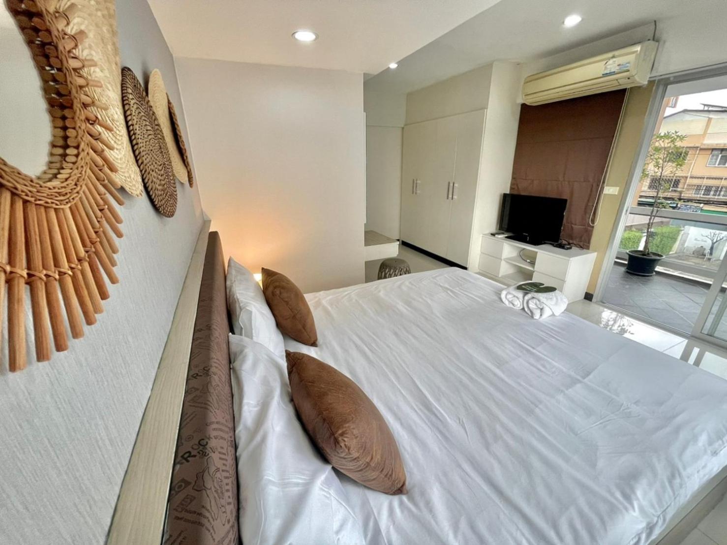 בנגקוק Baan Sabai Rama IV Apartment מראה חיצוני תמונה