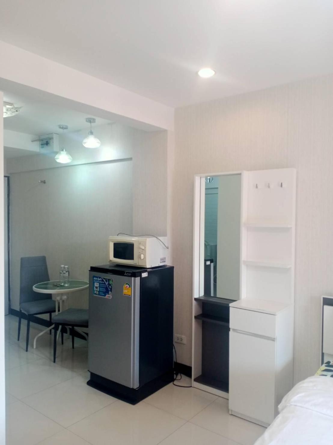 בנגקוק Baan Sabai Rama IV Apartment מראה חיצוני תמונה