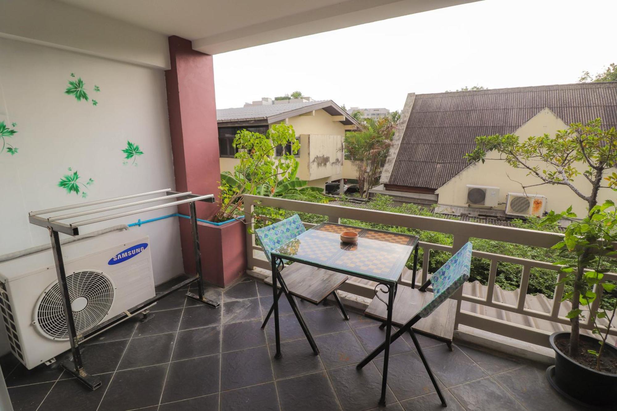 בנגקוק Baan Sabai Rama IV Apartment מראה חיצוני תמונה
